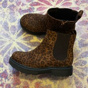 Girls fashion boots